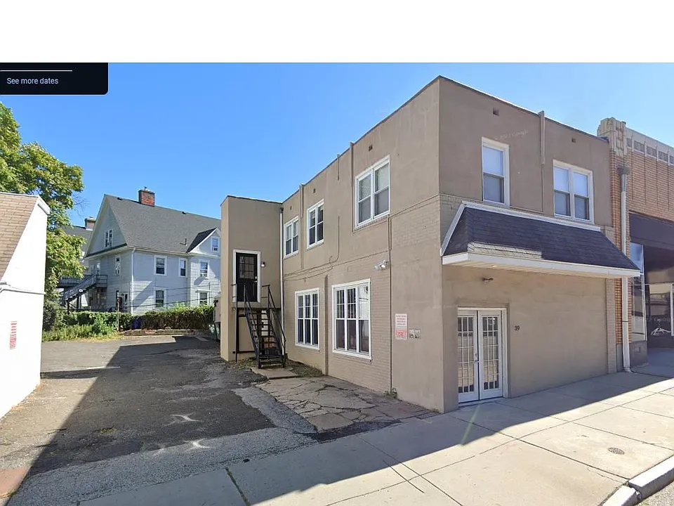 39 S Easton Rd #REAR
