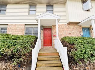 108 Carmae St UNIT C, Normal, IL 61761