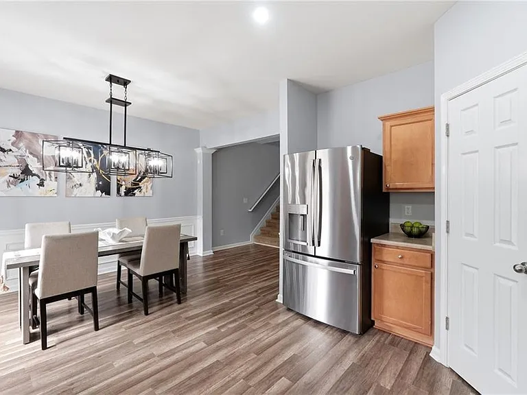 2059 Lakeshore Overlook Dr NW — Photo 8