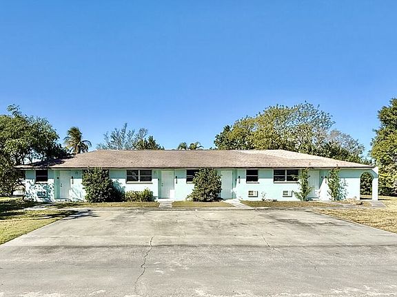 3rd image of 3401 Palm Dr #1