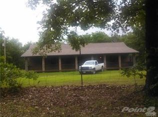 10225 Easton Rd, Lebanon, MO 65536