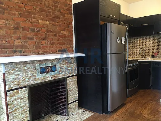 Rented by At Home Realty NY LLC | media 27