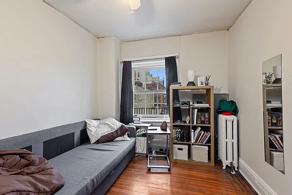 Rented by Corcoran | media 7