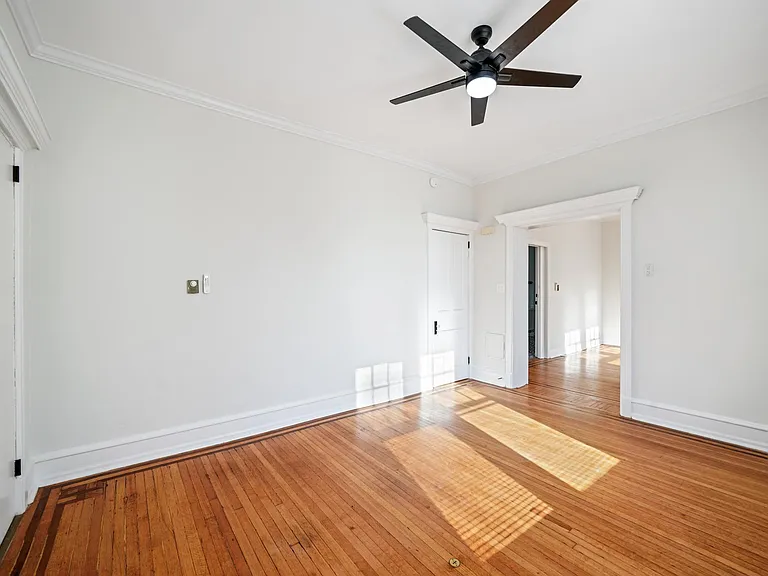 112 N Essex Ave #1 — Photo 6