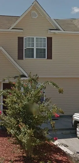 2 bed, 2.5 bath, $1,150 — Photo 2