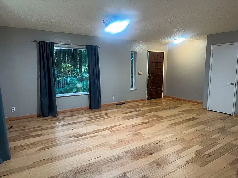 1325 Mill Creek Rd — Photo 4