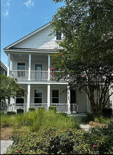 232 Summers Dr Photo 1