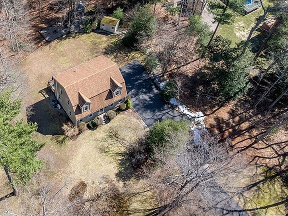 4th image of 53 Stoney Weir Rd