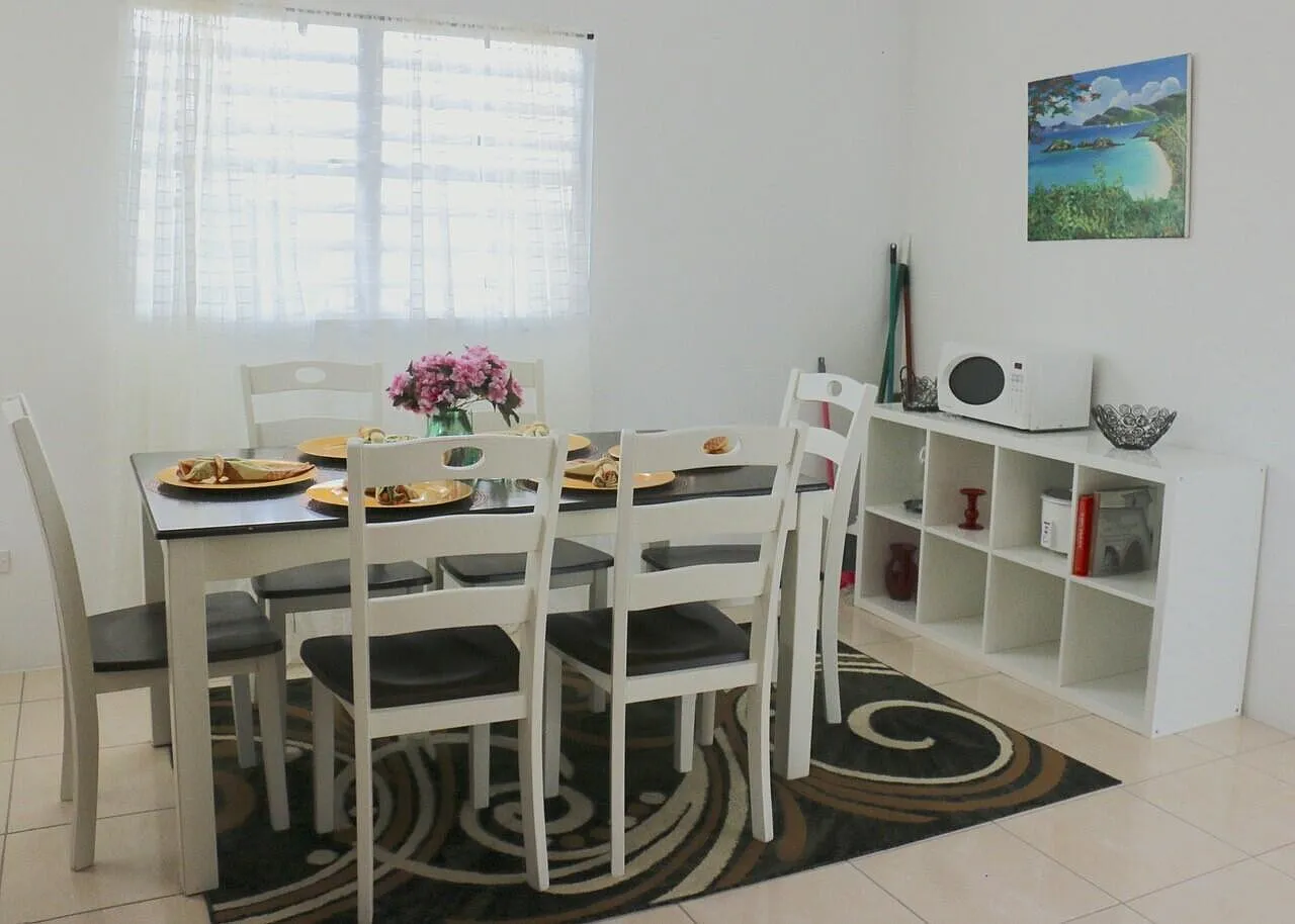 4 bed, $3,500 — Photo 4