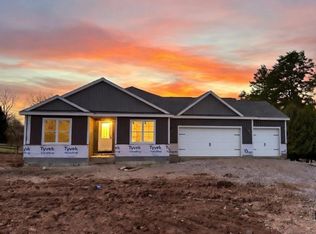 218 Glacial Ter, Ripon, WI 54971
