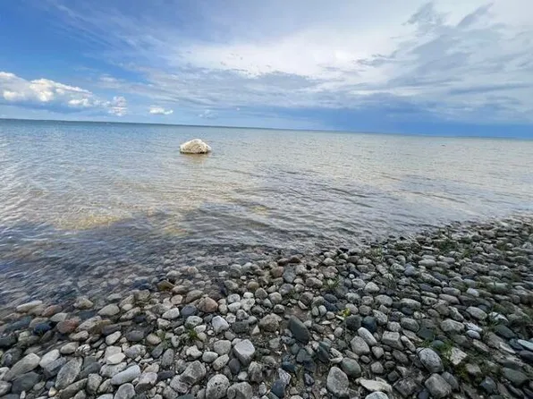 Charles Rd, Saint Ignace, MI 49781