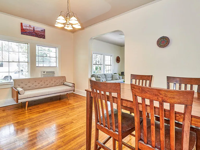 506 N Bradford Ave — Photo 9