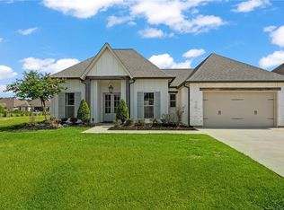 2005 Cypress Bend Ln, Madisonville, LA 70447