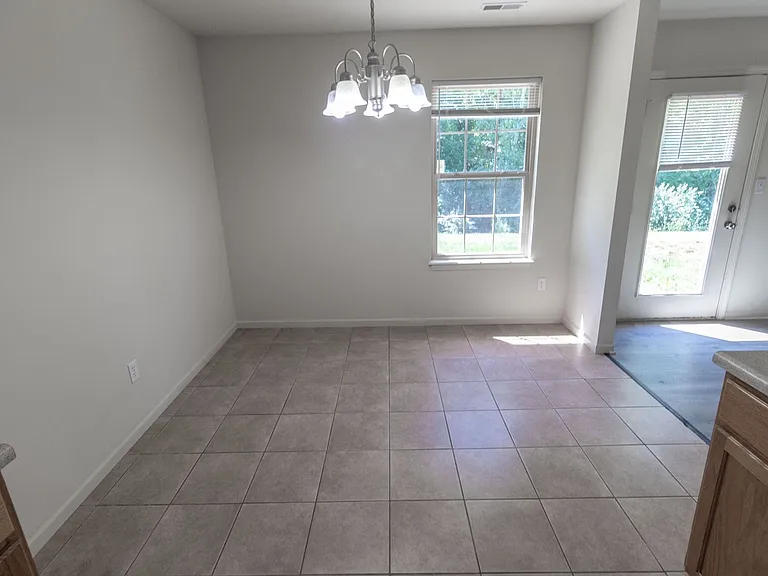 1408 Bodie Dr — Photo 11