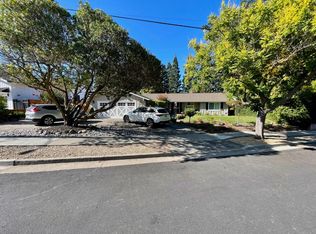 100 Magneson Ter, Los Gatos, CA 95032