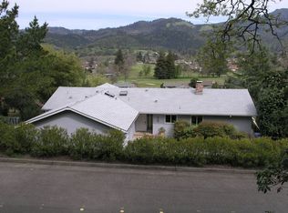 409 Ridgegreen Dr, Santa Rosa, CA 95409