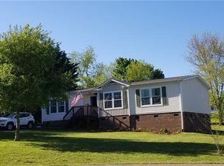 8225 Payton Ln, Connelly Springs, NC 28612