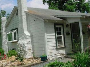 1995 Old County Farm Rd, Sophia, NC 27350