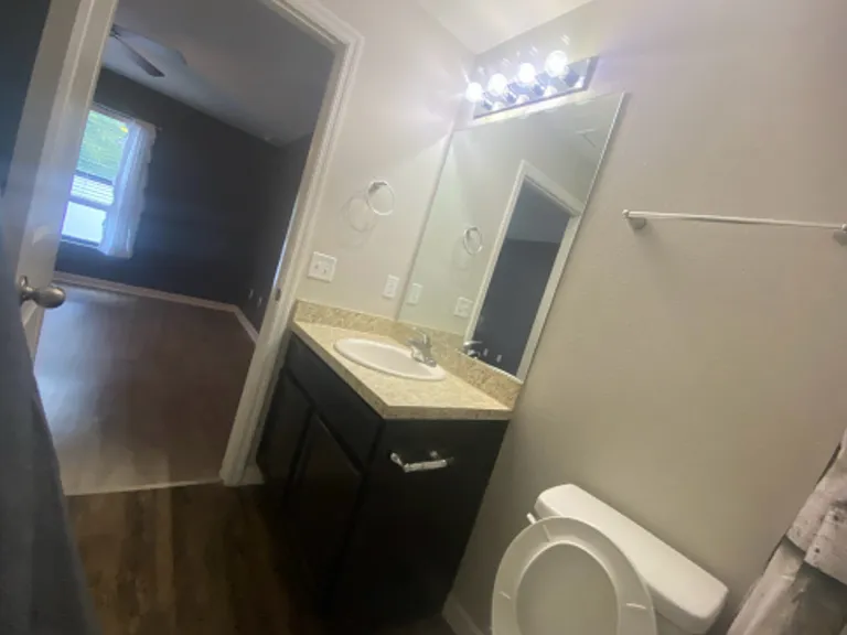 26463 Mott Ave — Photo 9