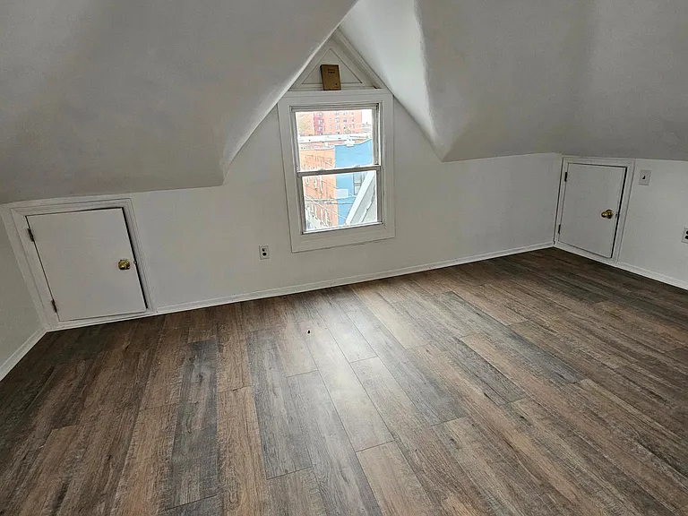 2729 E 26th St #2 — Photo 10