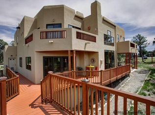 205 Via Sedillo Rd, Tijeras, NM 87059