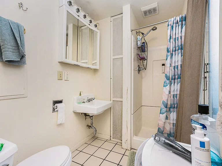 528 S 5th Ave #2 — Photo 13