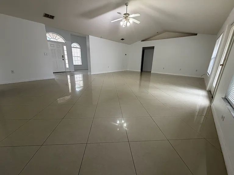 6759 Krenson Oaks Cir — Photo 10