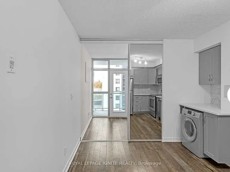 2464 Weston Rd #508 — Photo 3