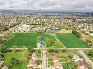 4242 Vaile Ave, Florissant, MO 63034