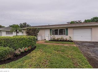 1199 Hilltop Dr, Naples, FL 34103