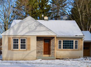 754 Penfield Rd, Rochester, NY 14625