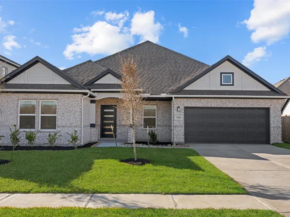 3222 Emerald Hills Dr, Angleton, TX 77515