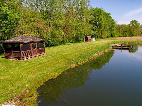 4th image of 1520 S County Road 250 W
