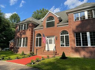 601 Cokesbury Rd, Annandale, NJ 08801