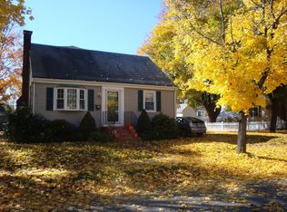 10 Marion St, Winchester, MA 01890