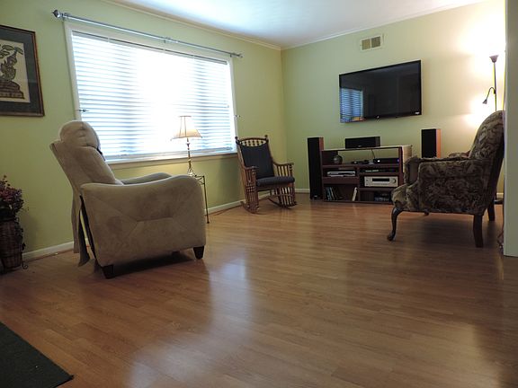 5th image of 5241 Boswell Ave