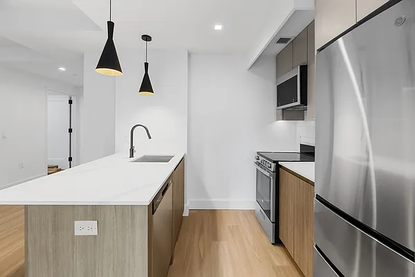 Rented by REAL New York | media 6