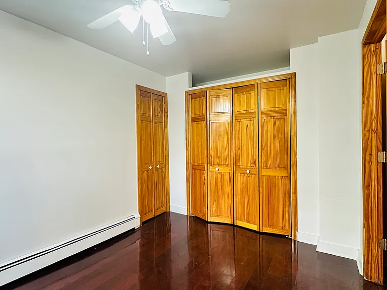 500 W 44th St #2A — Photo 4