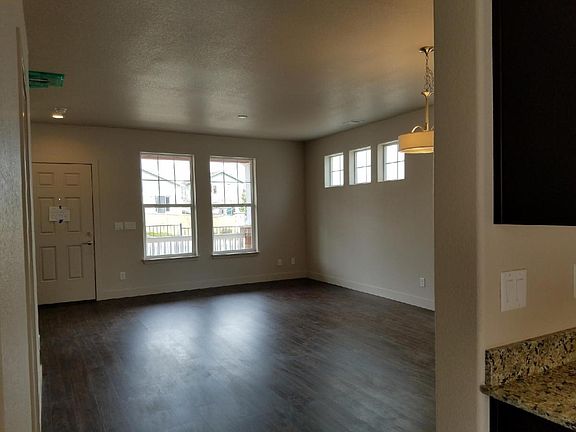 Living Room/Dining Room