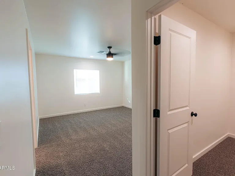 1619 S 15th Ave — Photo 13