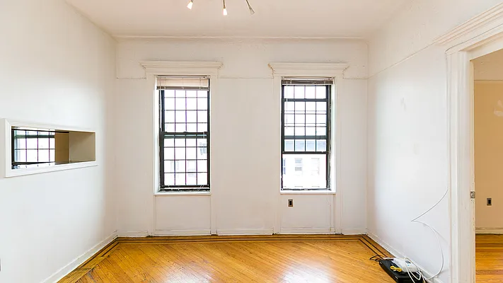Rented by Nooklyn NYC LLC | media 28