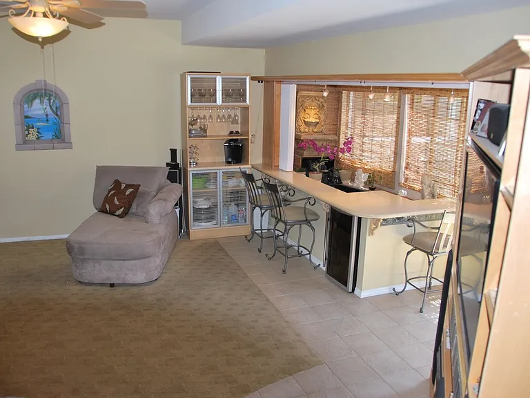6037 Comey Ave #6037 — Photo 31