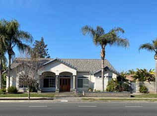 2407 N M St, Tulare, CA