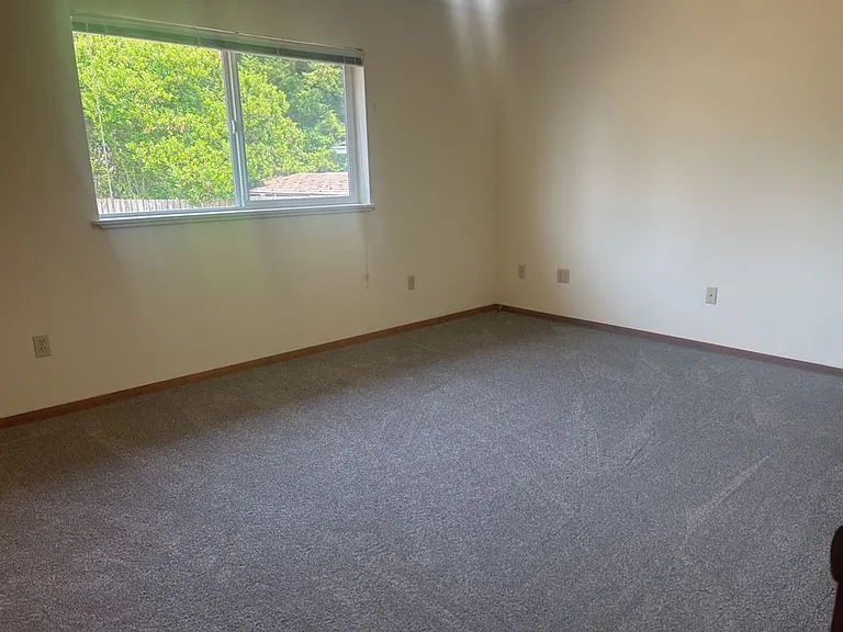 2149 Woodcrest Ct — Photo 44