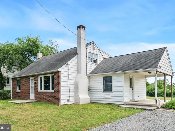 23 Main St, Newtown Square, PA 19073
