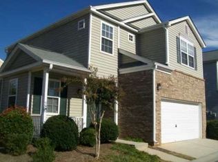 194 Swanee Ln, Woodstock, GA 30188