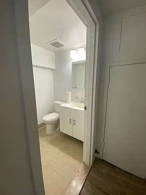 Rented by MySpaceNYC | media 10