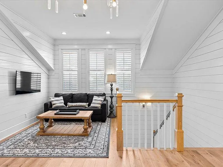 237 Cabana Trl — Photo 30
