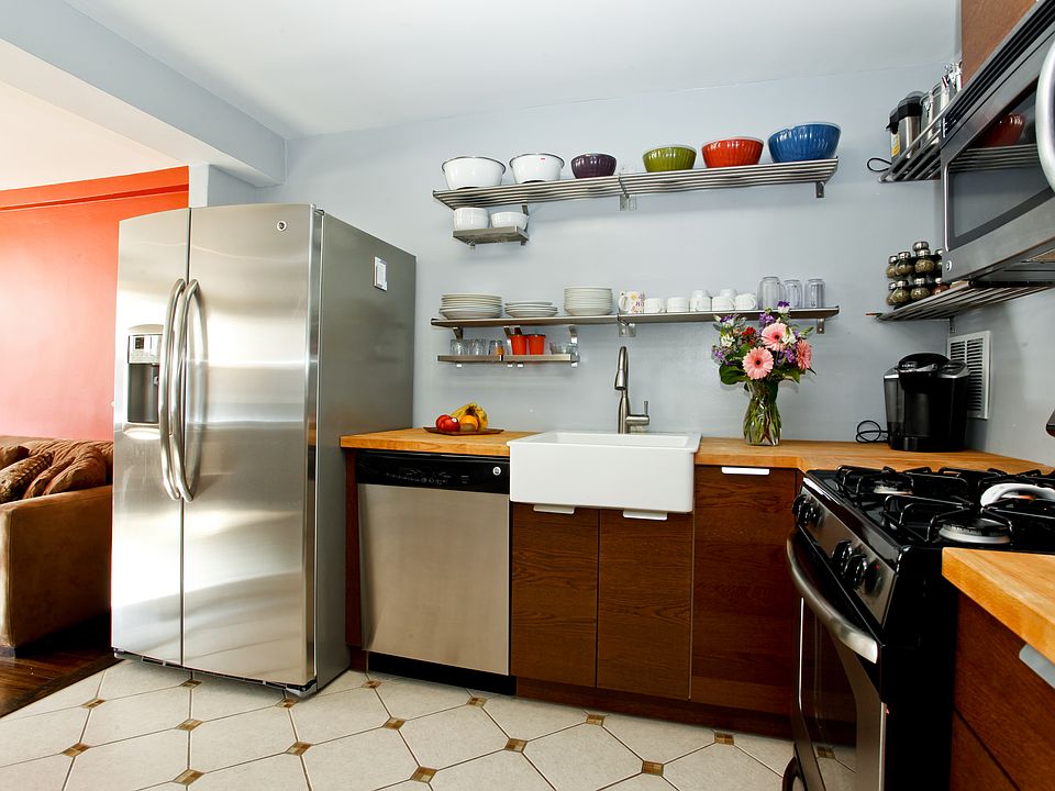 1st image of 377 Westchester Ave #5J
