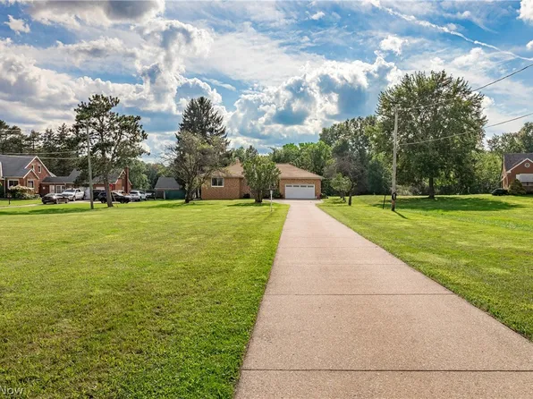 5102 W Mill Rd, Broadview Heights, OH 44147
